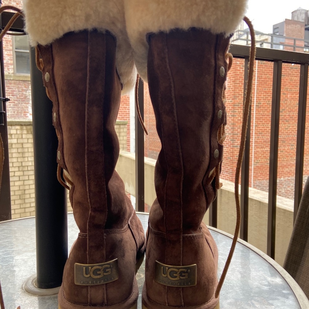 Women’s UGG boots 5
